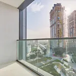Stay By Latinem Luxury 1Br Holiday Home Cvg 710 Near Burj Khalifa