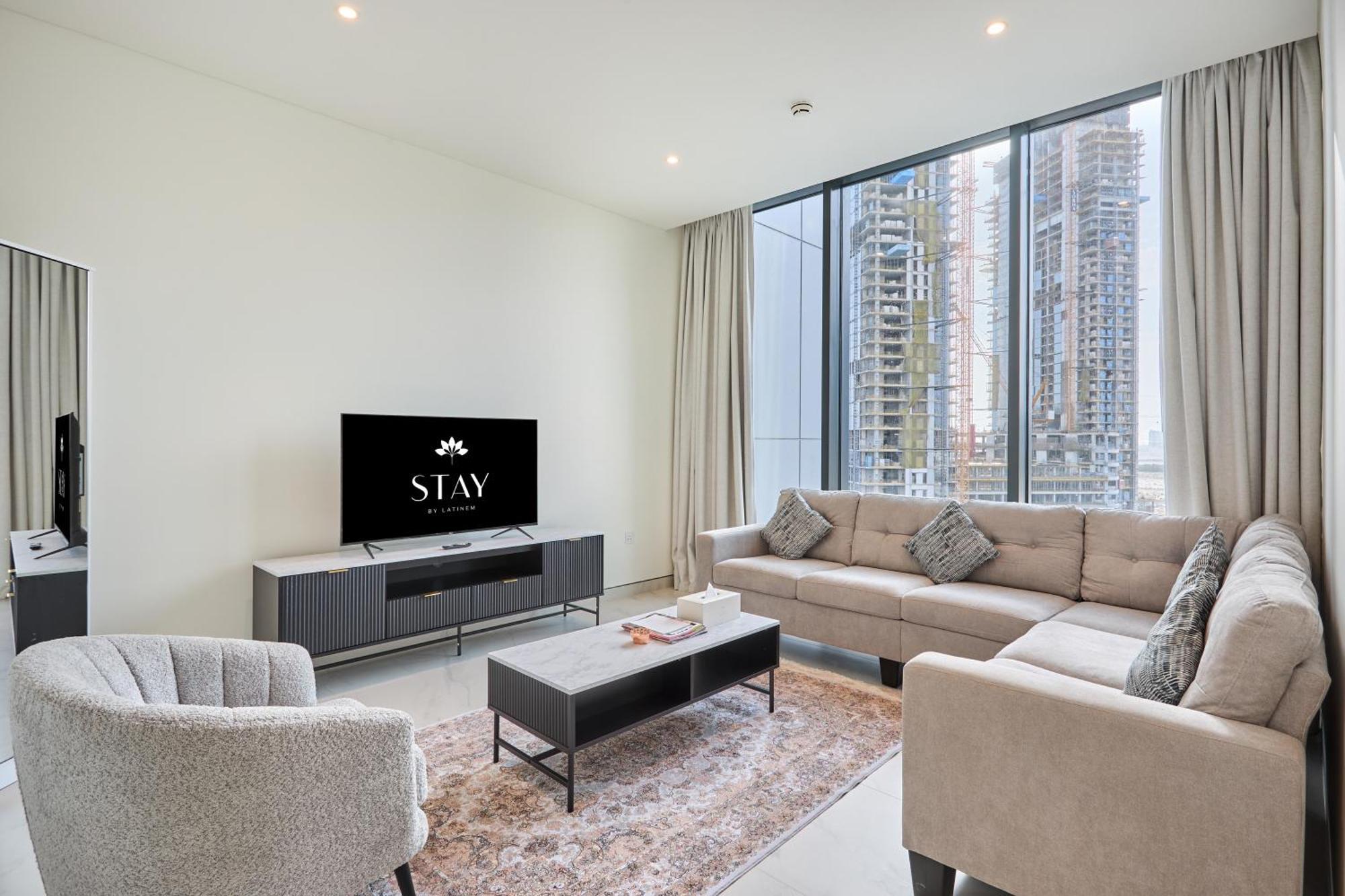 By Latinem Luxury 1br Cvg 710 Near Burj Khalifa Apartment