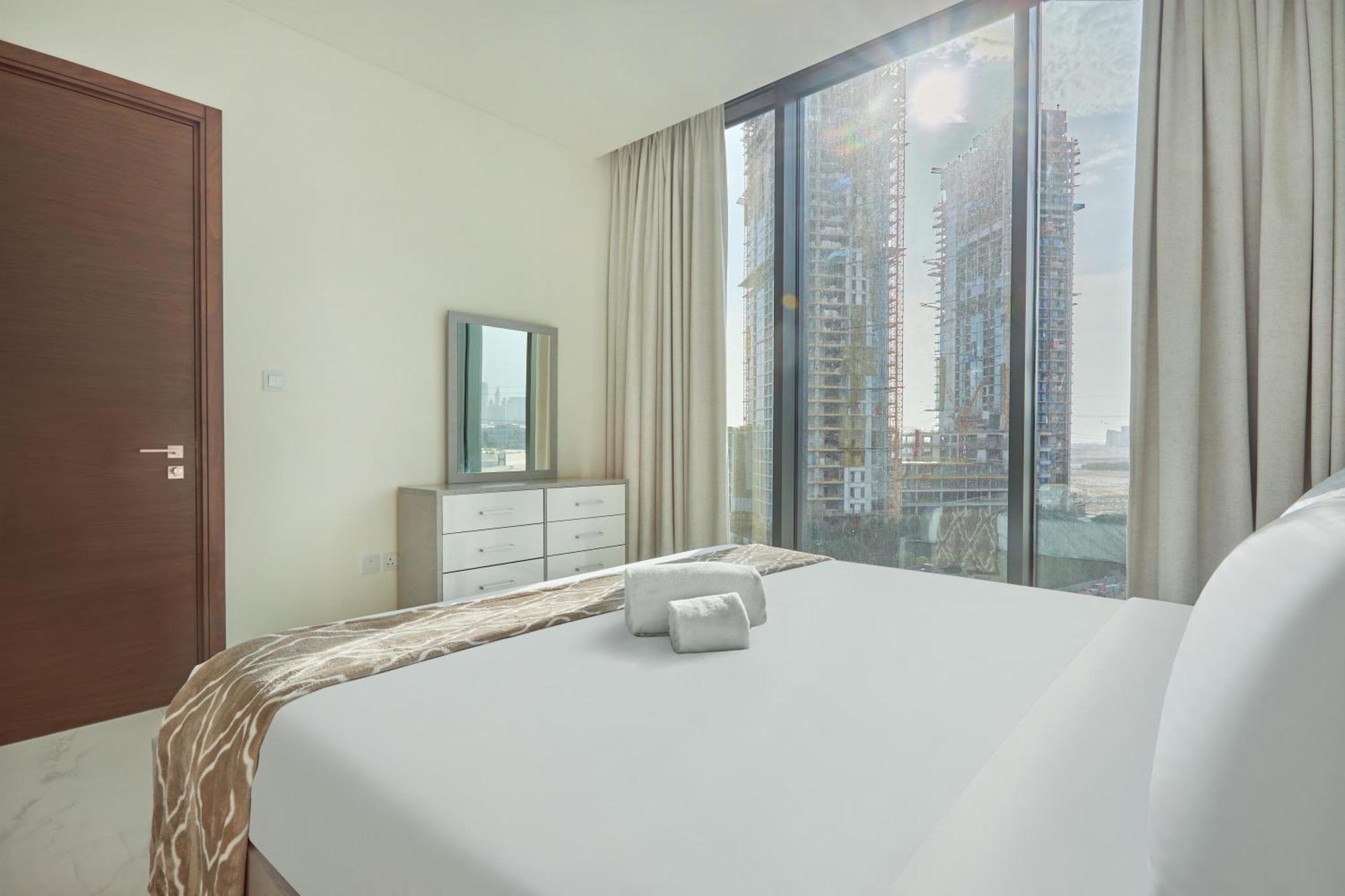 By Latinem Luxury 1br Cvg 710 Near Burj Khalifa Apartment *