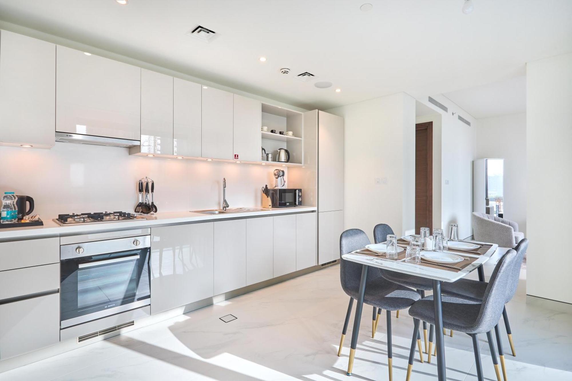 By Latinem Luxury 1br Cvg 710 Near Burj Khalifa Apartment *
